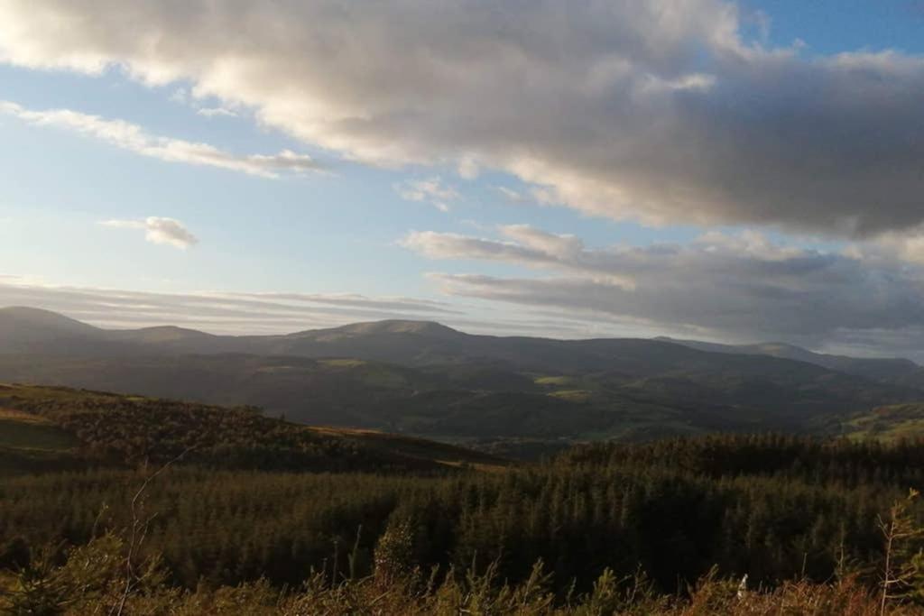 Bwthyn Gweilch Villa Machynlleth Bagian luar foto